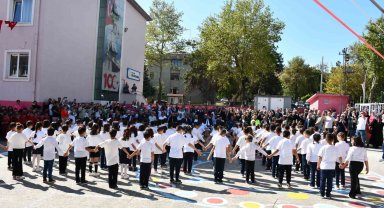 Vezirköprü'de İlköğretim Haftası kutlaması