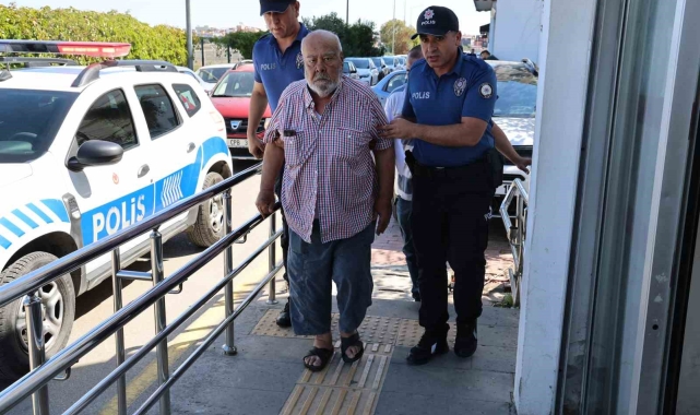 Yaya yolunda kadına çarpıp ölümüne neden olan 73 yaşındaki sürücü tutuklandı