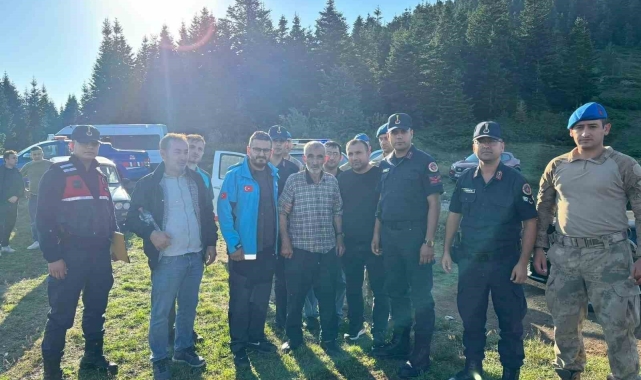 Yaylada kuşburnu toplarken kaybolan şahıs sağ olarak bulundu