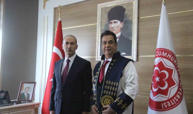 Yeni Rektör Şengönül görevi devraldı