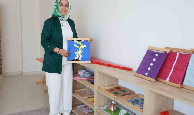 Yılların emeğini yıkan deprem, afetzede eğitimcinin hayallerini yıkamadı