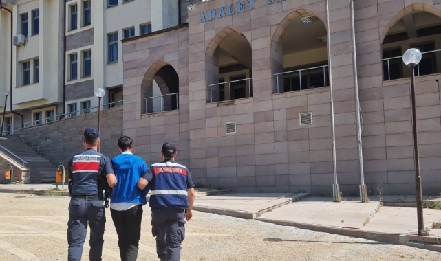 Yozgat'ta şantaj ve taciz suçlarından aranan firari yakalandı