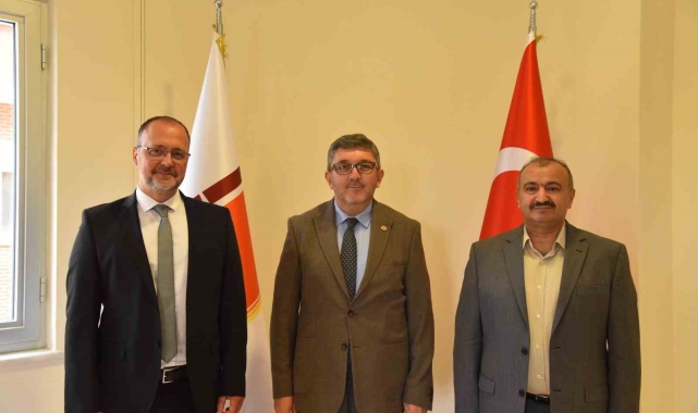Ziraat ve Doğa Bilimleri Fakültesinde Dekanlıklığı'na Prof. Dr. Sayıncı atandı