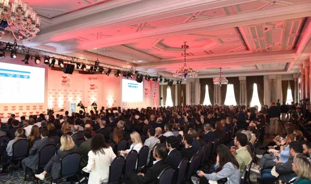 17'nci İstanbul Hazır Giyim Konferansı başladı