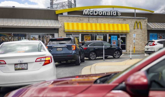 ABD'de McDonald's hamburgerleriyle bağlantılı E. coli enfeksiyonlarının sayısı 75'e yükseldi