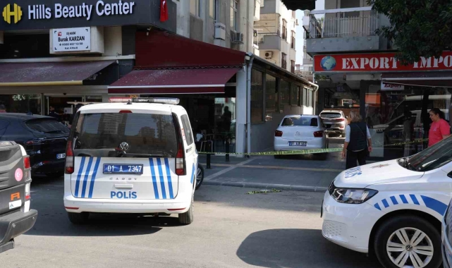 Adana'da pastaneye silahlı saldırı: 2 yaralı