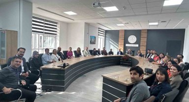 Afyonkarahisar'da Harezmi Eğitim Modeli öğretmen eğitimleri başladı