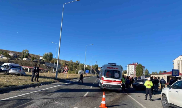 Ağrı'da trafik kazası: 3 yaralı