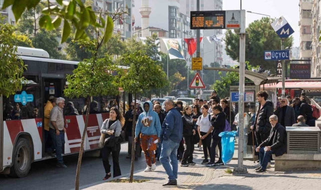 Akıllı duraklar, Büyükşehir'in kendi yazılımıyla devrede