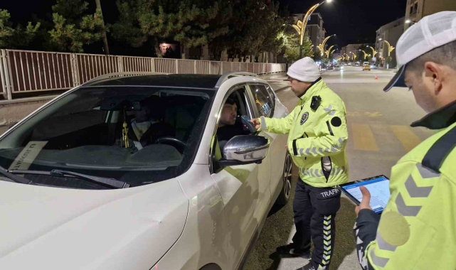 Alaca'da polis ekiplerinden huzur uygulaması