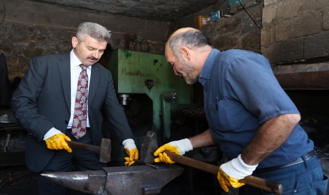 Artvin Valisi Ergün Ardanuç'ta ziyaretler gerçekleştirdi