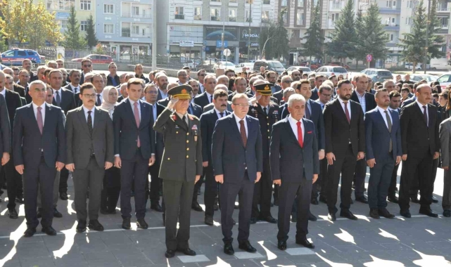 Atatürk'ün Kars'a gelişinin 100'üncü yılı kutlandı