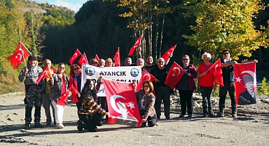 Ayancık'ta Cumhuriyet Yürüyüşü yapıldı