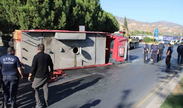 Aydın'da itfaiye aracı ile otomobil çarpıştı