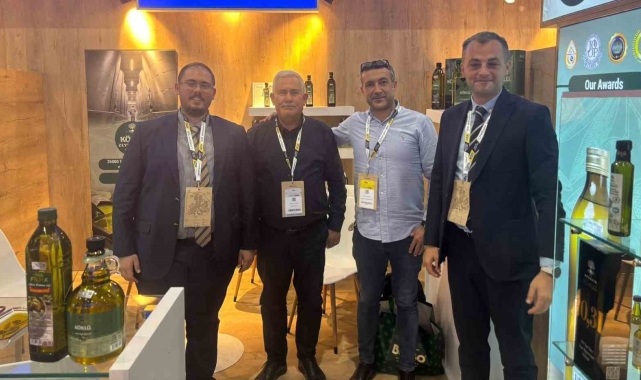 Ayvalık Zeytinyağı Paris'te gıda fuarında yerini aldı