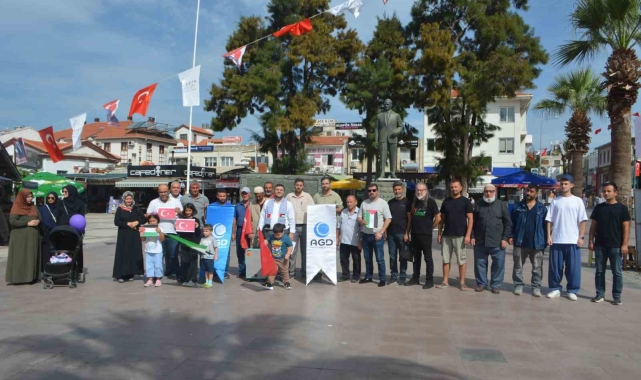 Ayvalık'ta Anadolu Gençlik Derneği'nden İsrail'e sert tepki