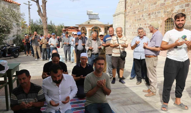 Ayvalık'ta yağmur duası