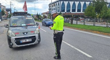 Bafra'da trafik ve göçmen kaçakçılığı denetimleri yapıldı