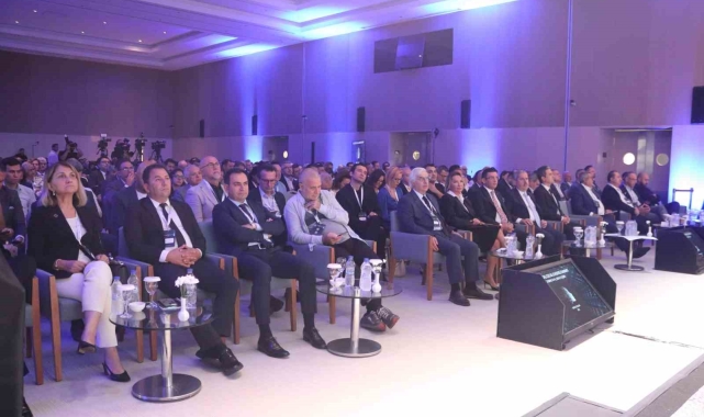 Bakan Bolat, gümrüklerde kullanılan yapay zeka teknolojisi MUHAFIZ'ı anlattı