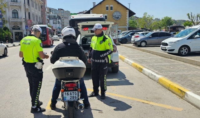Bandırma'da motosiklet ve motorlu bisiklet denetimleri yoğunlaştı