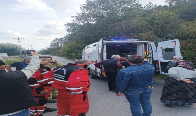 Bartın'da mantar toplarken düşerek ayağı kırılan kadın, ekiplerce kurtarıldı