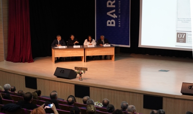 Bartın Üniversitesi'nde "100. Yılında Bartın Gazetesi" paneli düzenlendi