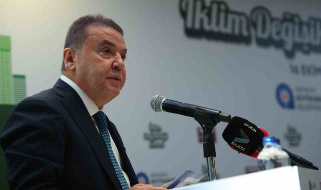 Başkan Böcek: "Hedefimiz iklim dostu Antalya"