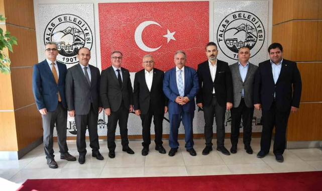 Başkan Büyükkılıç'tan Başkan Yalçın'a ziyaret