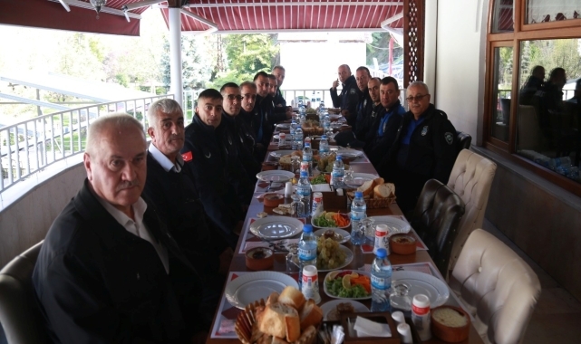 Başkan Kara, panayır görevlileriyle bir araya geldi