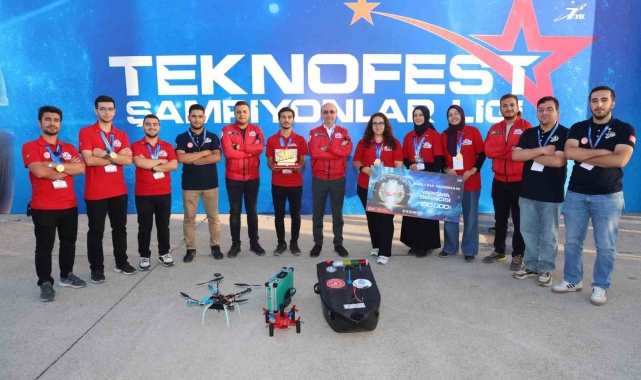 Başkan Pekyatırmacı TEKNOFEST'te Selçuklu'yu başarıyla temsil eden takımları tebrik etti