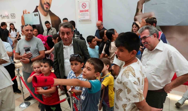 Başkan Yetişkin, Efeler'in minik sanatçılarıyla buluştu