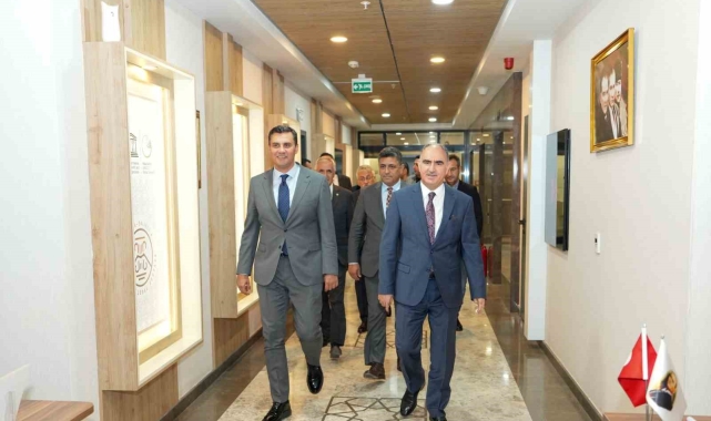 Başkan Zeyrek, Vali Özkan'ı ağırladı
