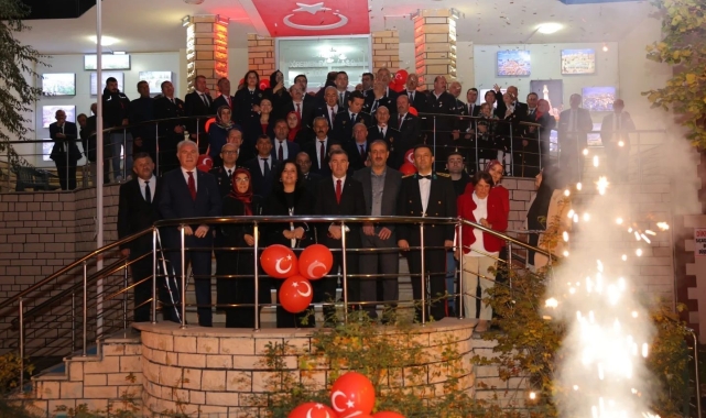 Bayburt'ta Cumhuriyet resepsiyonu düzenlendi