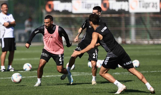 Beşiktaş, dört günlük iznin ardından topbaşı yaptı