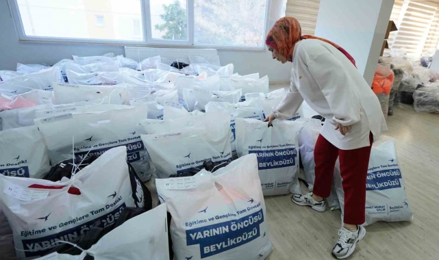 Beylikdüzü'nde bin 500 çocuğa eğitim desteği sunuluyor