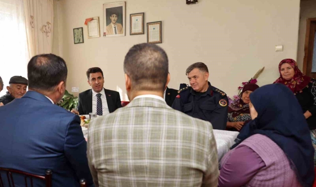 Bilecik Valisi Aygöl, Şehit ailesini ziyaret etti