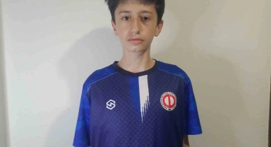 Bilecikli başarılı futbolcu 3. Lig'e transfer oldu