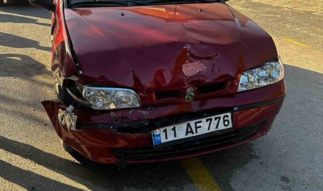 Bilecik'te meydana gelen trafik kazasında 2 kişi yaralandı