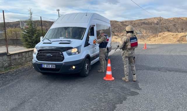 Bingöl'de okul çevreleri ve servis araçları denetlendi