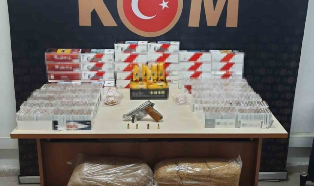 Burdur'da çok sayıda kaçak sigara ve silah ele geçirildi