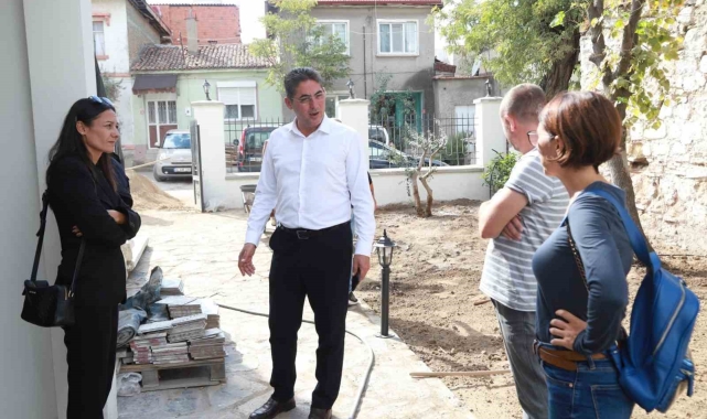 Burhaniye Belediyesi'nden kent arşivi çalışması