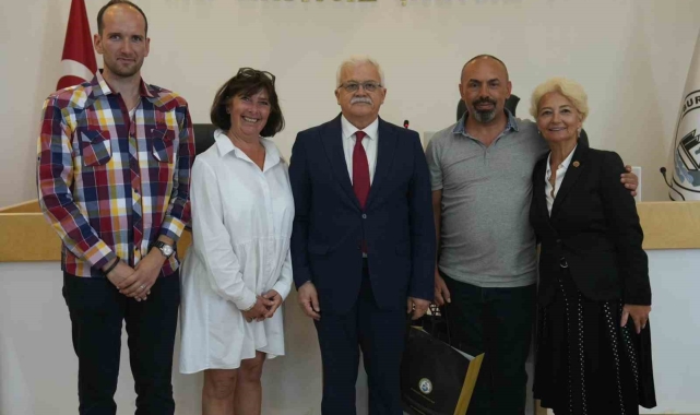 Burhaniye de Kardeş Şehir ziyareti