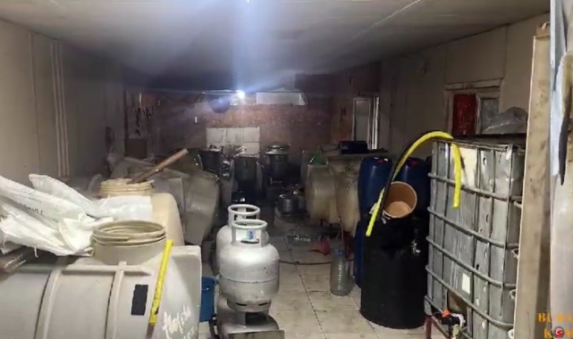 Bursa'da operasyon: 4 ton sahte içki ele geçirildi, 1 şüpheli gözaltına alındı