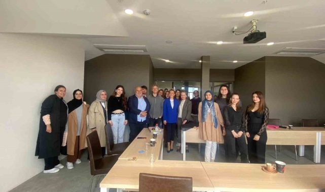 "Career & Coffee Talking" etkinliğinde öğrenciler geleceğine yön veriyor