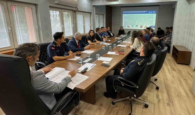 Çaycuma'da 'Kırmızı Alarm' aşırı yağışlara karşı acil toplantı yapıldı