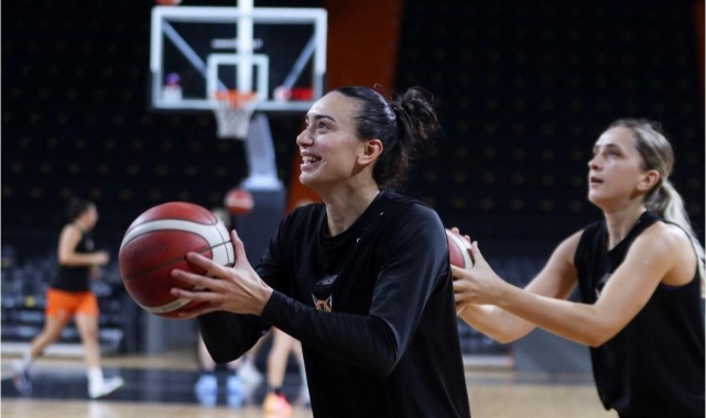 ÇBK Mersin, Zabiny Brno karşısında galibiyeti hedefliyor