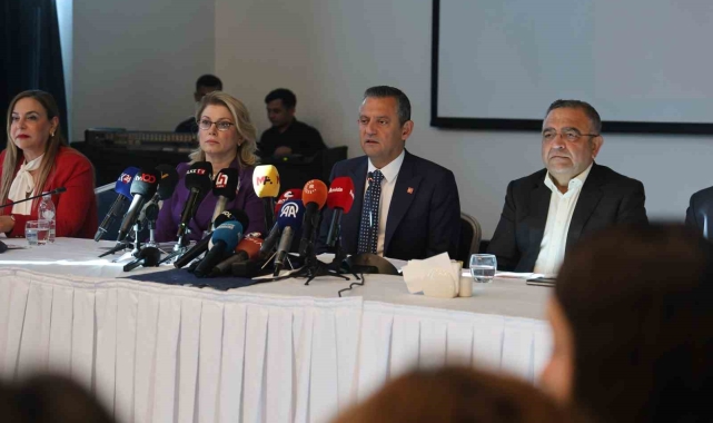 CHP lideri Özel, Bahçeli'nin açıklamalarını değerlendirdi