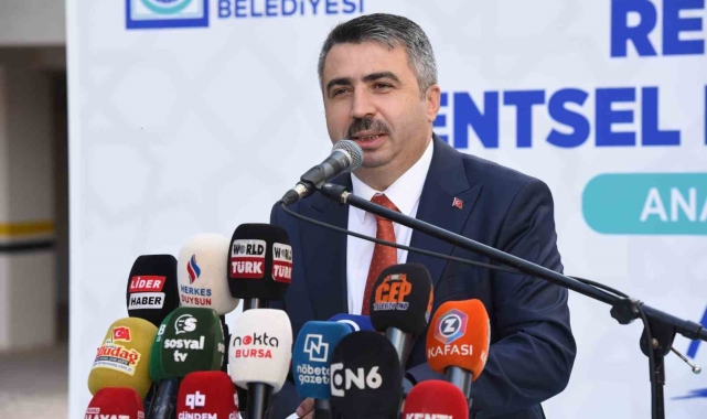 Çınarönü'nde anahtarlar teslim ediliyor
