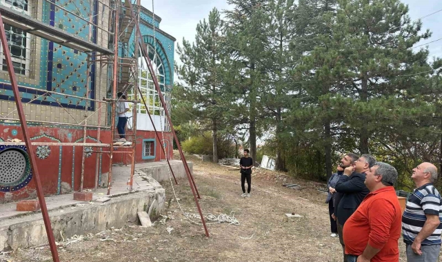 Çininin başkenti Kütahya'da 'Çini söküm ihalesi' tartışması alevlendi