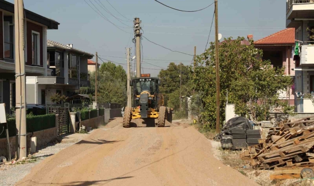 Çocukların yol isteğini Başkan Aras yerine getirdi